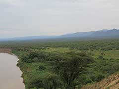 エチオピアの南部のオモ川