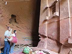 Lalibela : Rock-Hewn Churches ( UNESCO World Heritage Site ) 