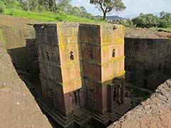 Lalibela : Rock-Hewn Churches ( UNESCO World Heritage Site ) 