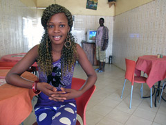 Near to the border between Senegal and Mali : a restaurant on the side of the road.