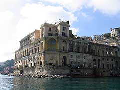 Palazzo Donn'Anna : Naples, Italy