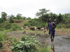 Les Surmas de la vallée de l'Omo, en Ethiopie