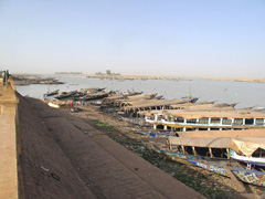 La rive du fleuve Niger vue de Mopti