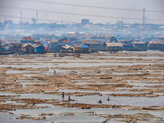 Makoko : un village sur pilotis en plein centre de Lagos