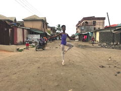 Une école de ballet gratuite au Nigéria