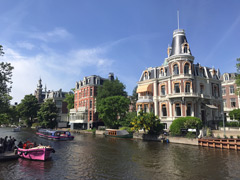 Le quartier autour du Rijksmuseeum (musée national des beaux-arts) d'Amsterdam.