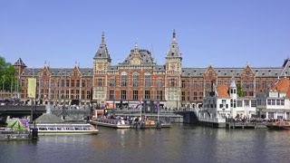La gare centrale d'Amsterdam.