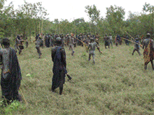 スリ族：エチオピアのスリ族