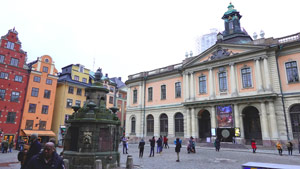 スウェーデン：ストックホルムの旧市街内：スウェーデン・アカデミー：現場周辺の状況を見せる為の写真