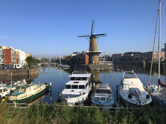 オランダ，ロッテルダム市内