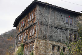 ブルガリアのグロジェネ修道院